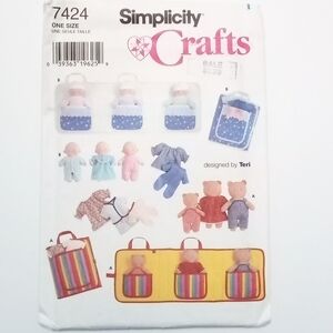Simplicity Crafts Doll and Accessory Pattern 7424